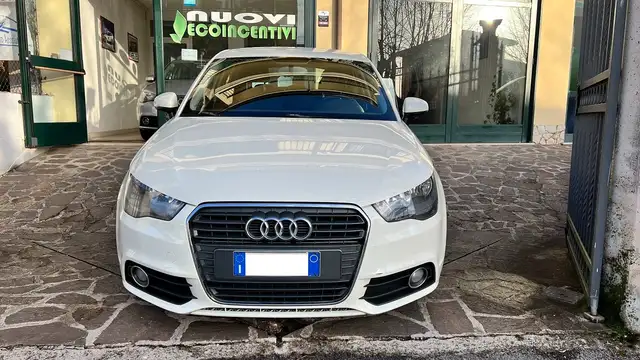 Audi A1 A1 2010 Sportback 1.6 tdi Attraction 90cv