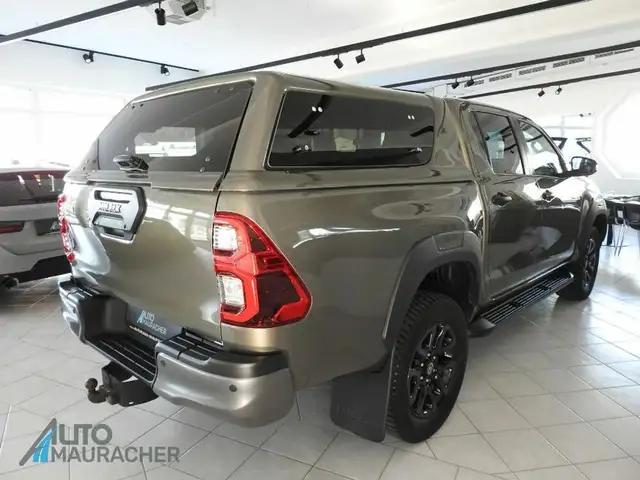 Toyota Hilux DK Invincible 4WD 2,8 D-4D Aut.*NETTO 44.990 Ansicht 4