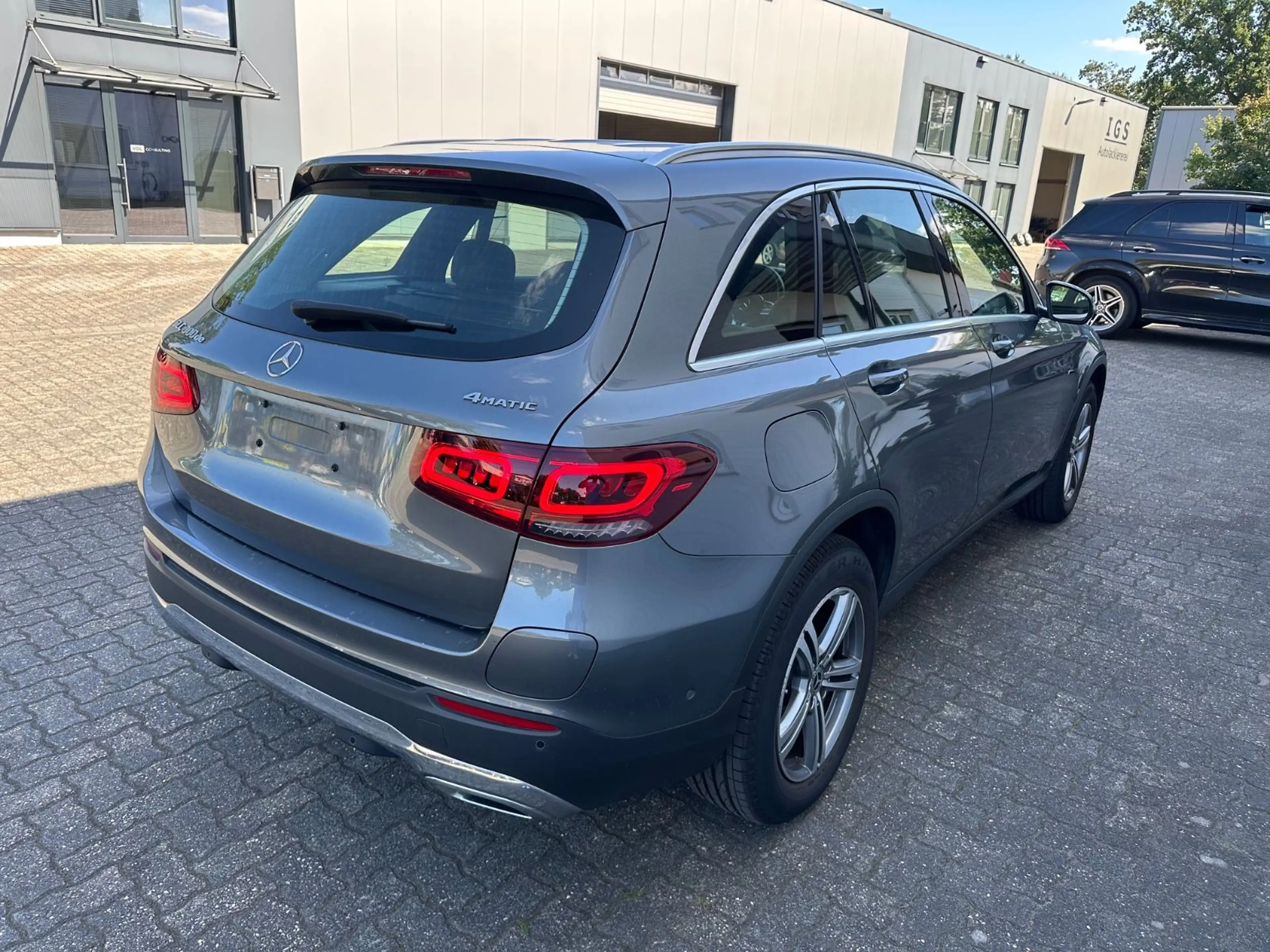 Mercedes-Benz GLC 300 de 4M Navi LED Kamera Memory — photo 3