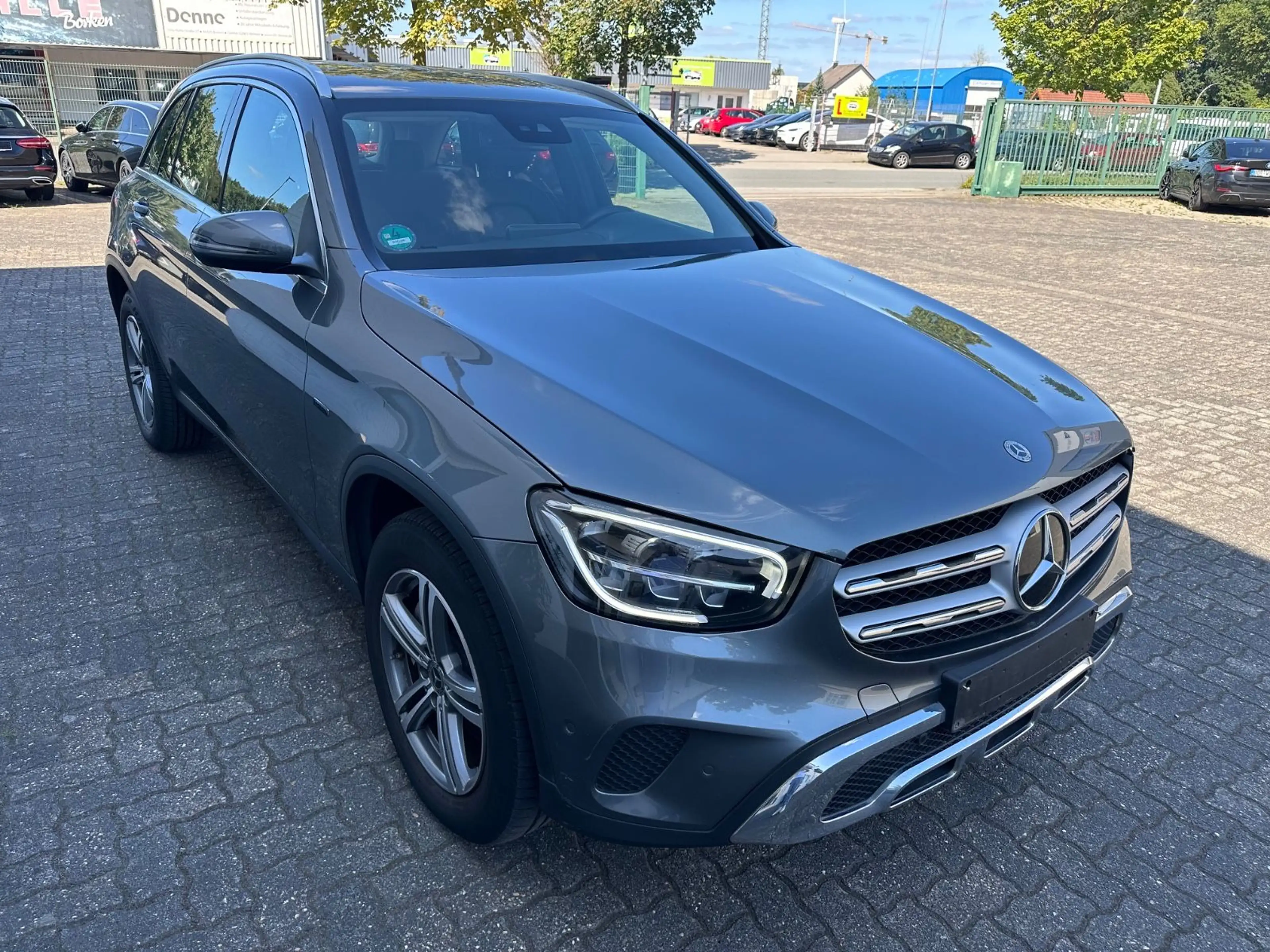 Mercedes-Benz GLC 300 de 4M Navi LED Kamera Memory — photo 2