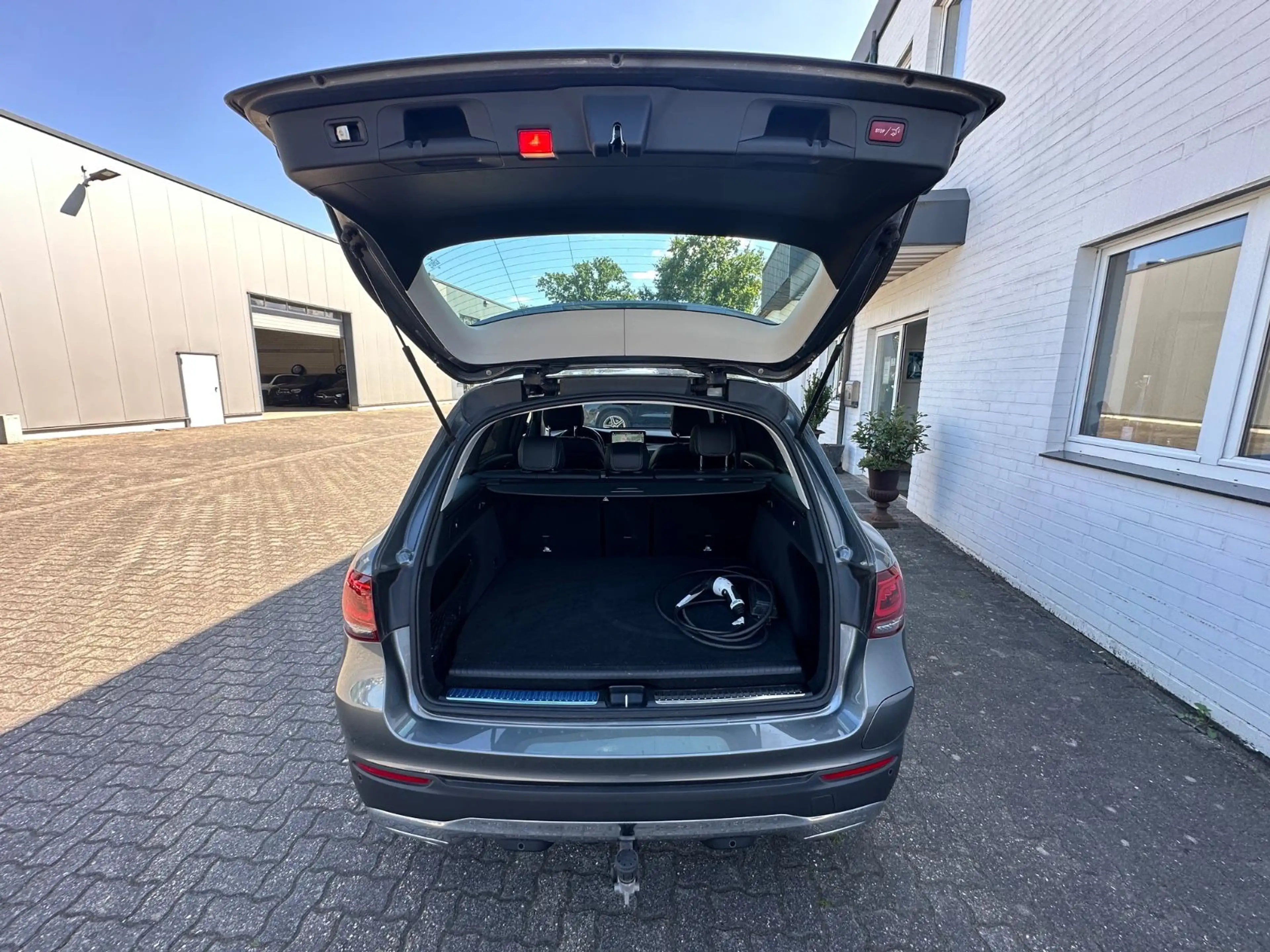 Mercedes-Benz GLC 300 de 4M Navi LED Kamera Memory — photo 5