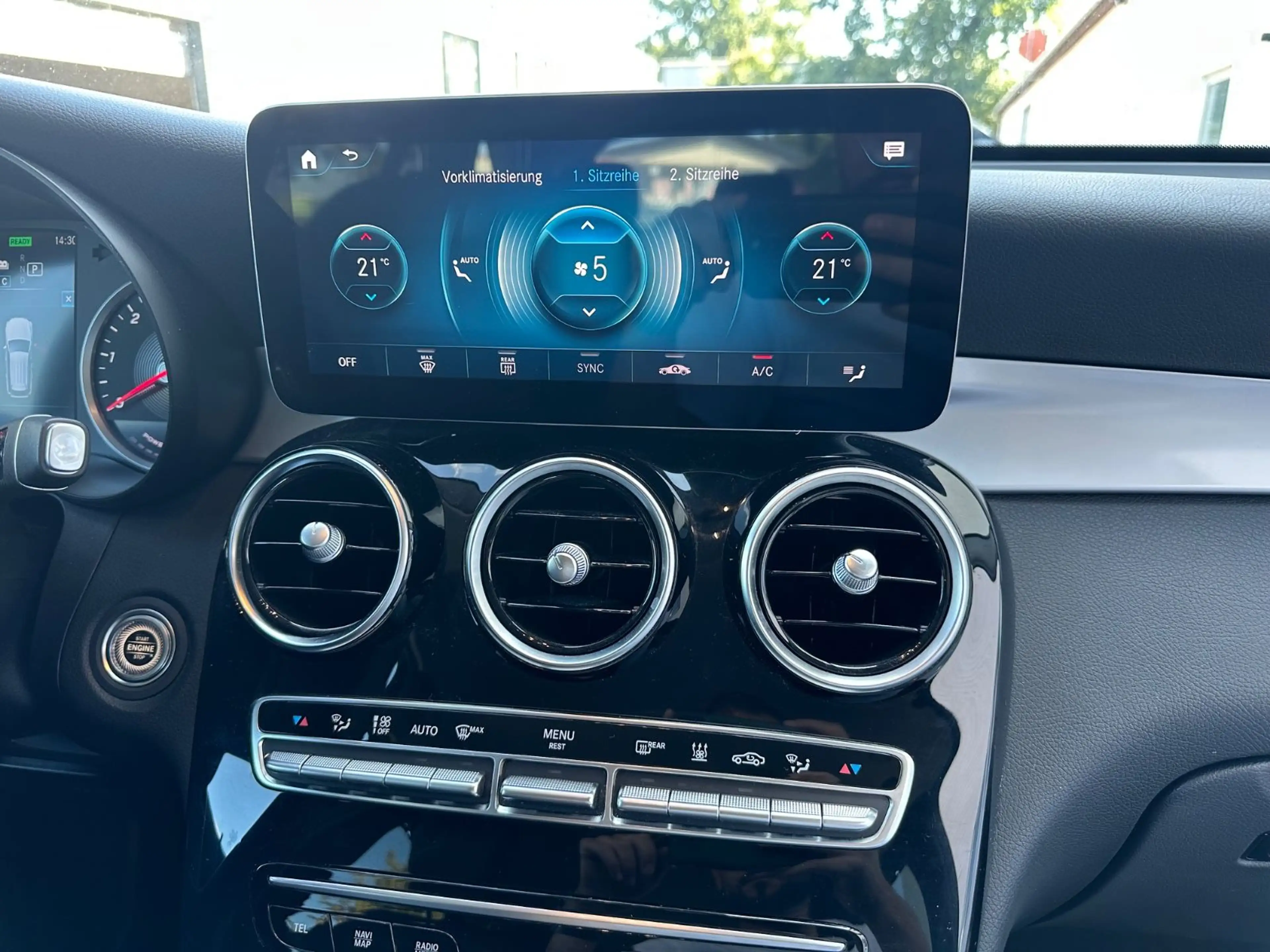 Mercedes-Benz GLC 300 de 4M Navi LED Kamera Memory — photo 12