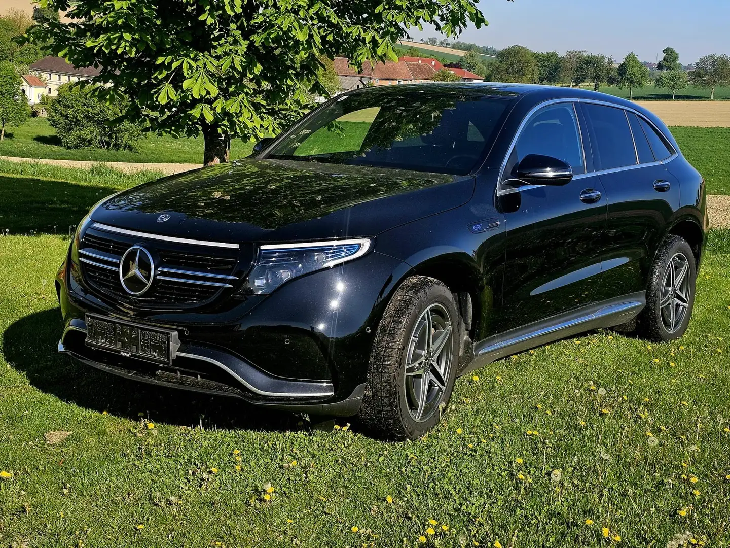 Mercedes-Benz EQC 400 EQC 400 4MATIC 80kWh Aut. Schwarz - 1