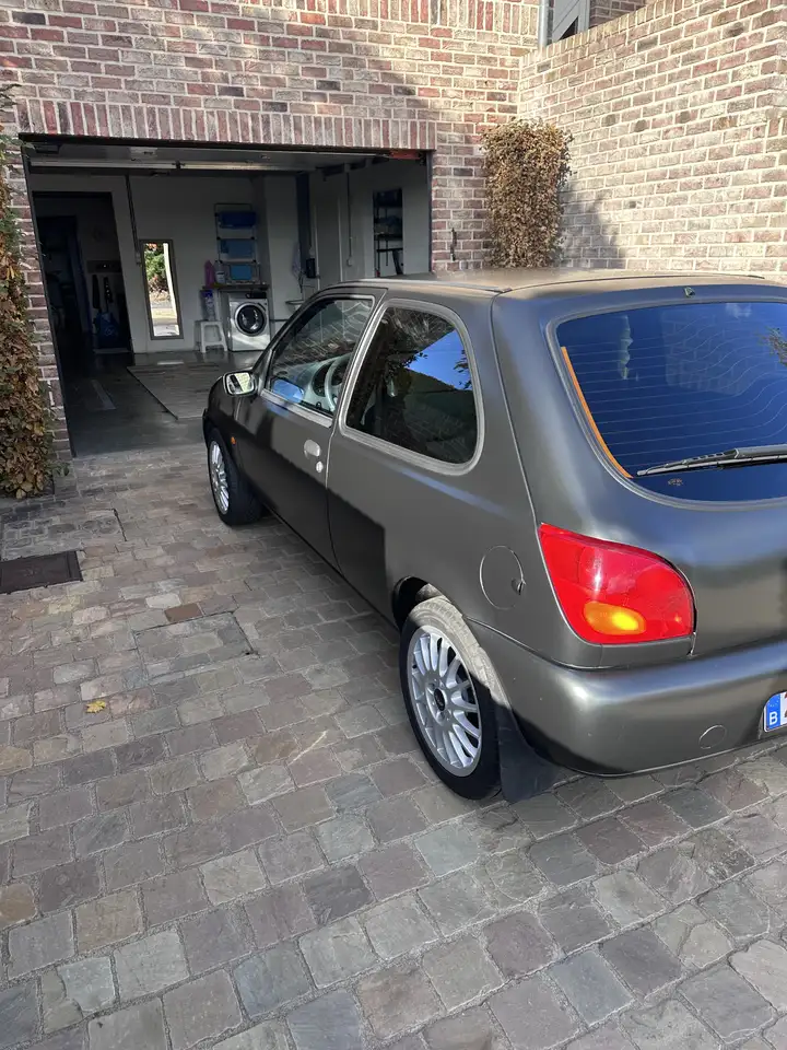 Ford Fiesta 1.25i 16v Ghia Gold CTX, foto 2
