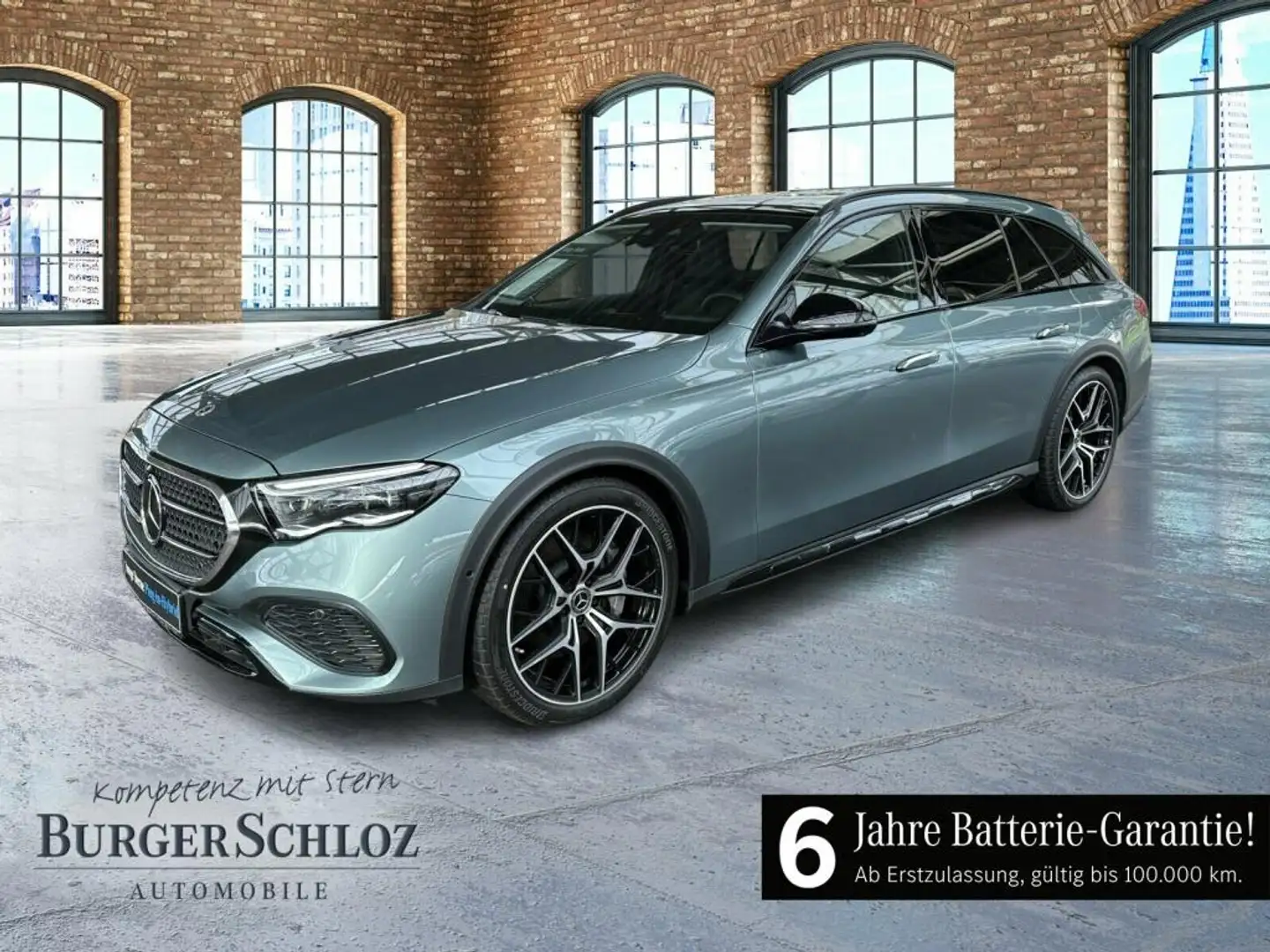 Mercedes-Benz E 300 T de 4M AT DIGITAL/PANO/AHK/DISTR. Argintiu - 1