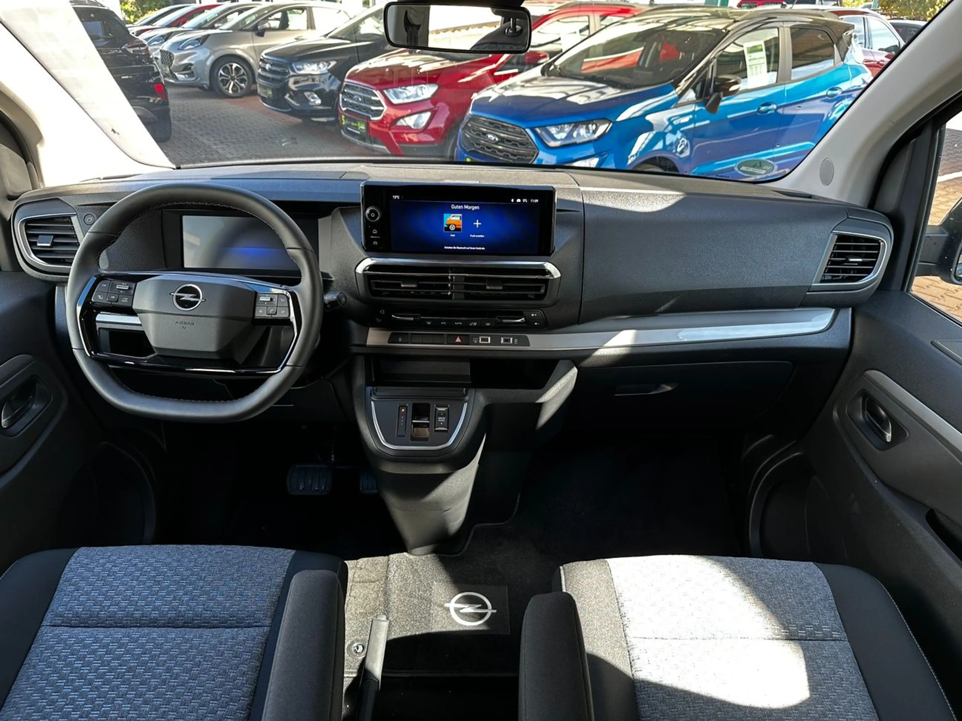 Opel Zafira Life 2.2 Diesel Edition #AHK#Kamera#NAVI# — photo 15