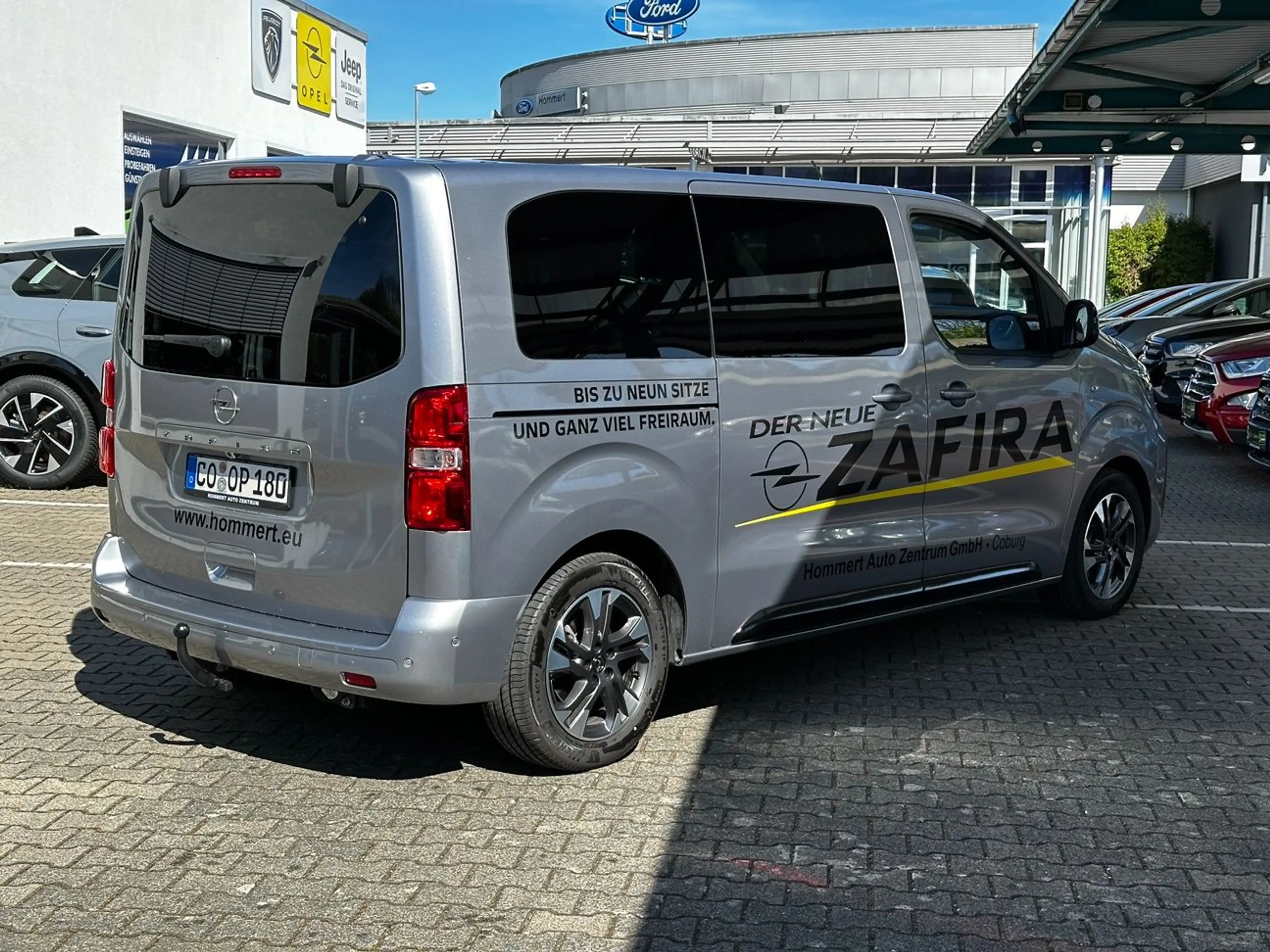 Opel Zafira Life 2.2 Diesel Edition #AHK#Kamera#NAVI# — photo 5