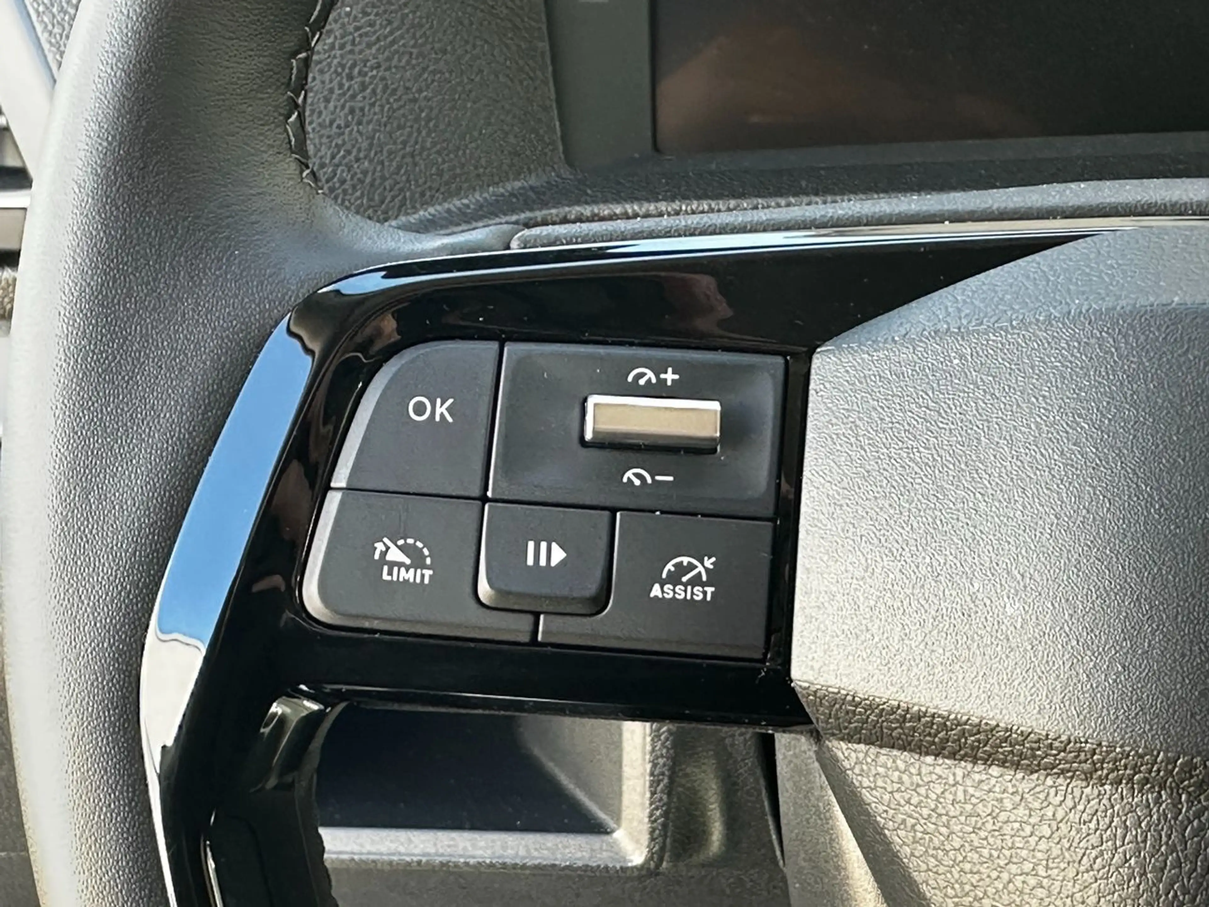 Opel Zafira Life 2.2 Diesel Edition #AHK#Kamera#NAVI# — photo 20