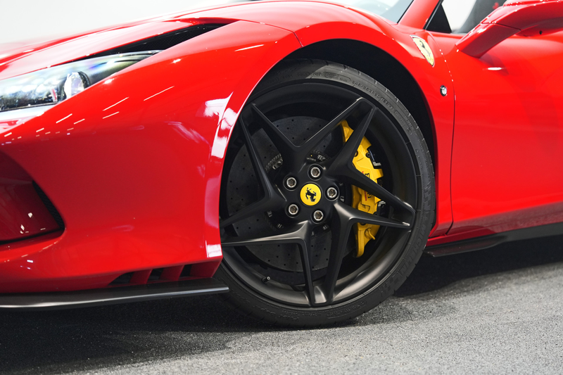Ferrari F8 Spider 3.9 V8 HELE | NL Auto | 1e eig. | Lift | Carbon | — photo 11