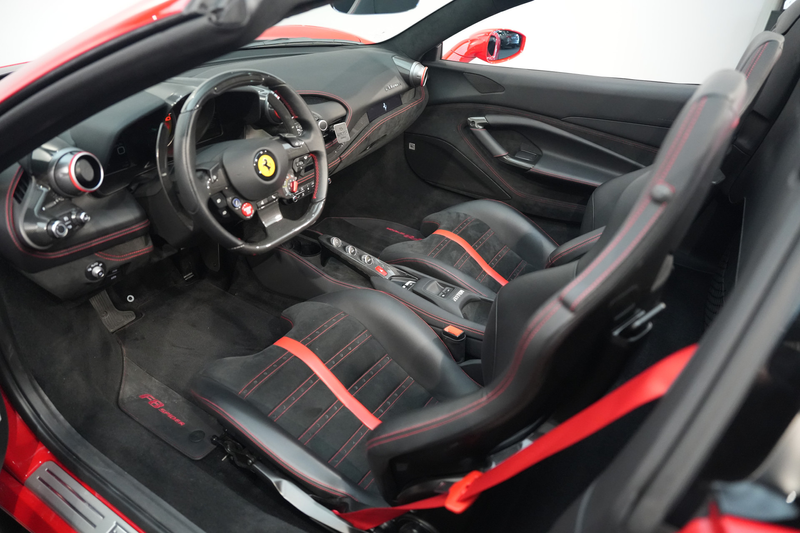 Ferrari F8 Spider 3.9 V8 HELE | NL Auto | 1e eig. | Lift | Carbon | — photo 3