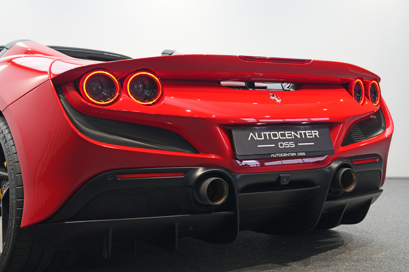 Ferrari F8 Spider 3.9 V8 HELE | NL Auto | 1e eig. | Lift | Carbon | — photo 13