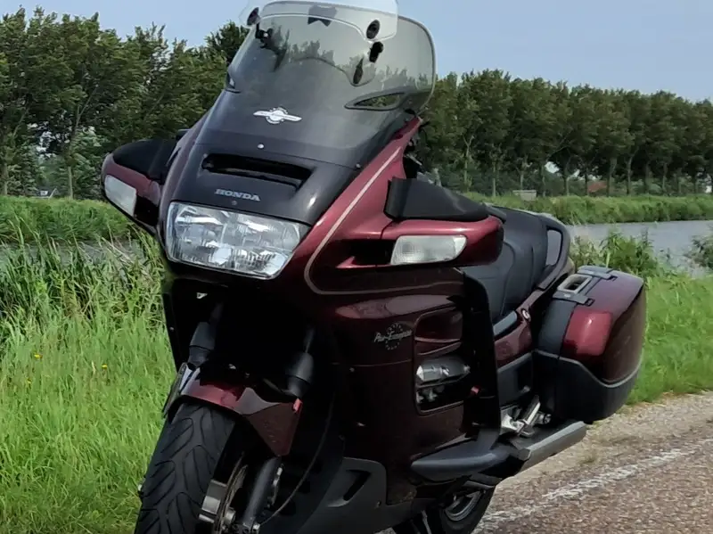 Honda Pan European - foto 8