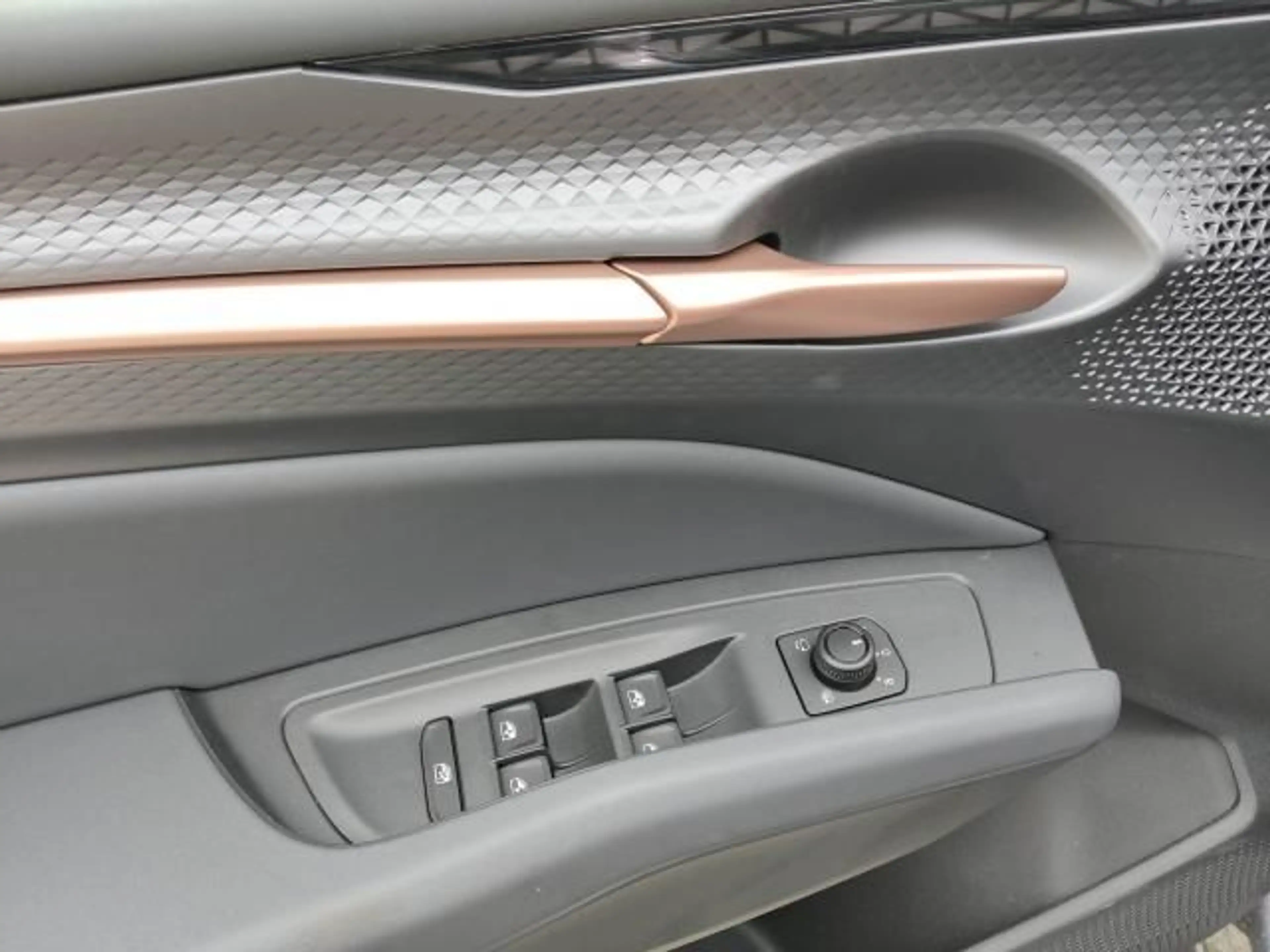 CUPRA Raval RAVAL ENDURANCE EDITION DYNAMIC PLUS PLASMA 155 — photo 12