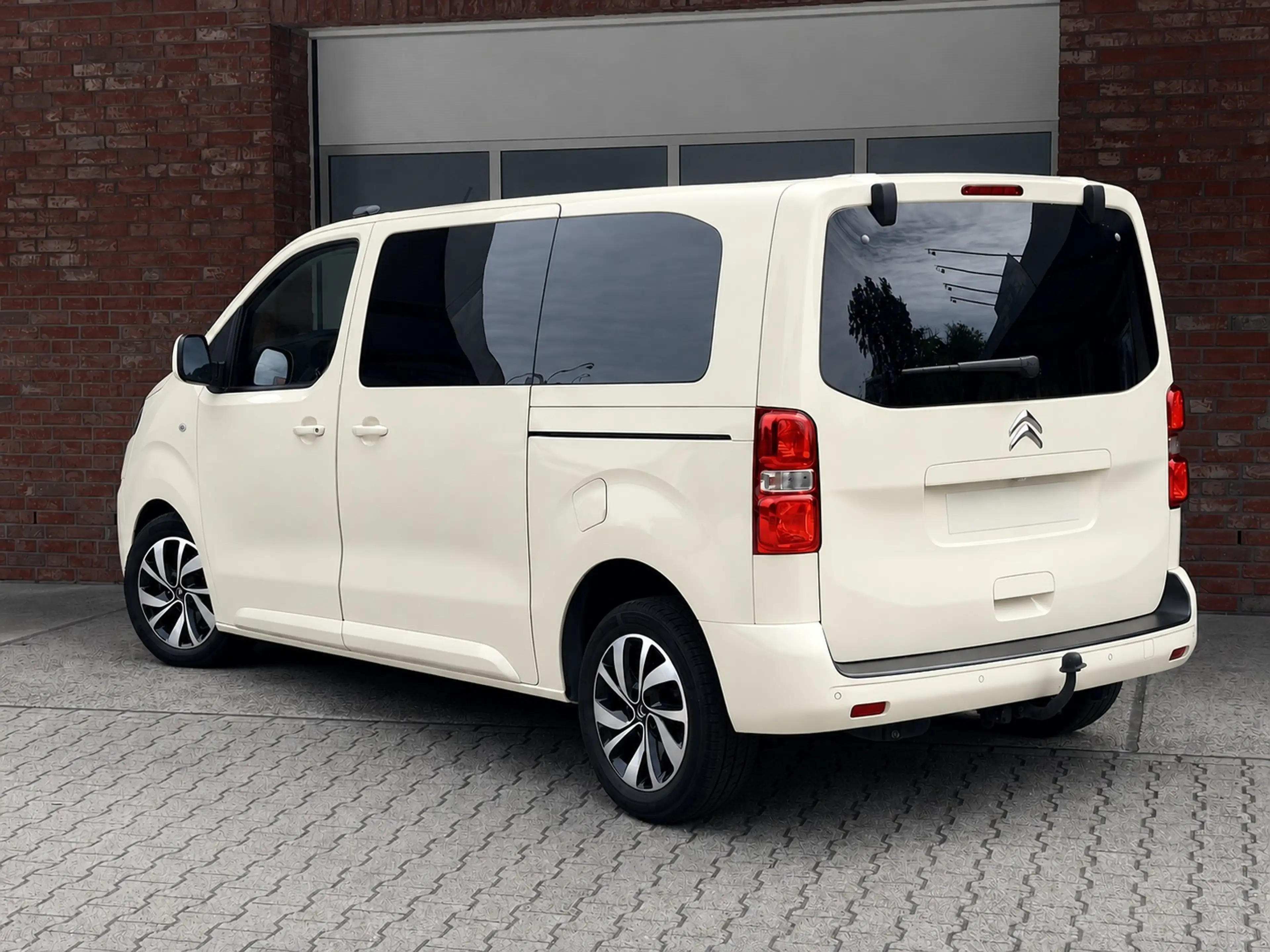 Citroen Spacetourer SpaceTourer Taxiausstattung, nicht als Taxi genutz — photo 3