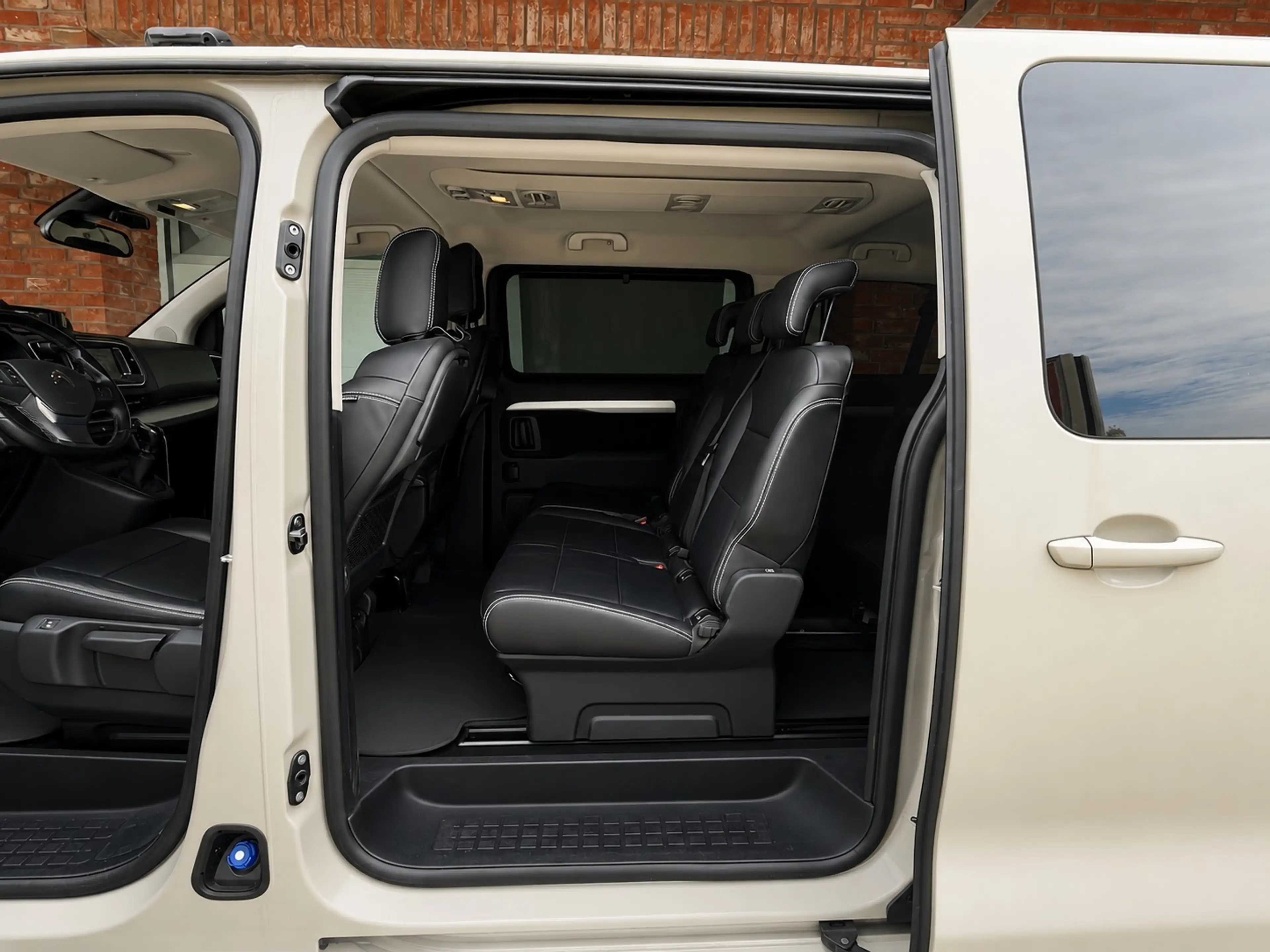 Citroen Spacetourer SpaceTourer Taxiausstattung, nicht als Taxi genutz — photo 7
