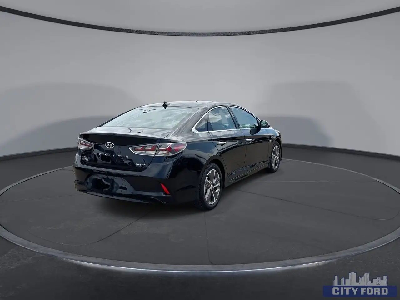 Hyundai SONATA снимка Hyundai SONATA