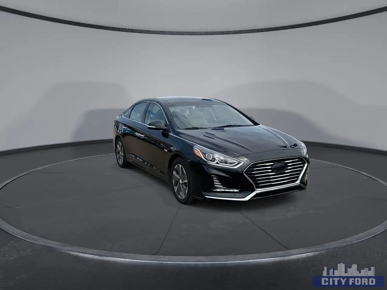 Hyundai SONATA снимка Hyundai SONATA