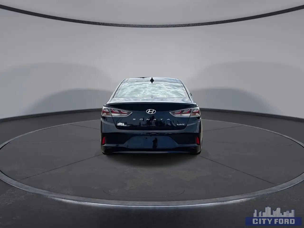 Hyundai SONATA снимка Hyundai SONATA