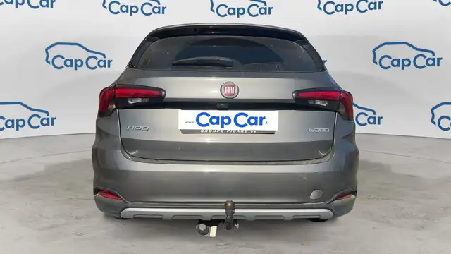 Fiat Tipo view 3
