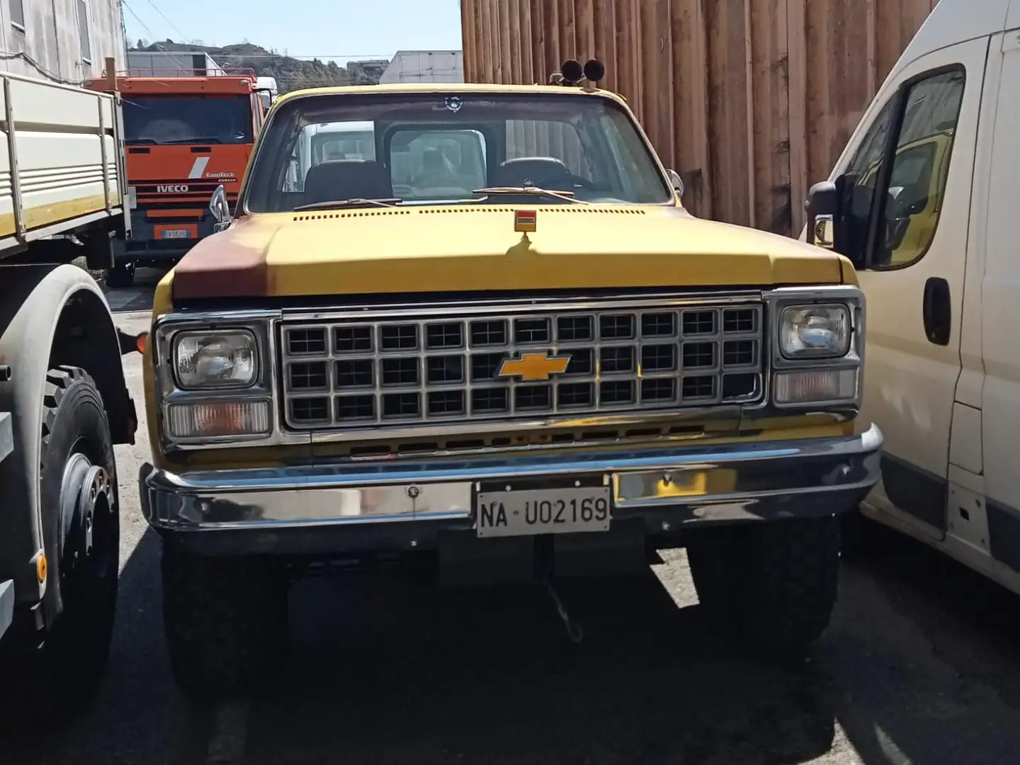 Chevrolet K30 Gelb - 1
