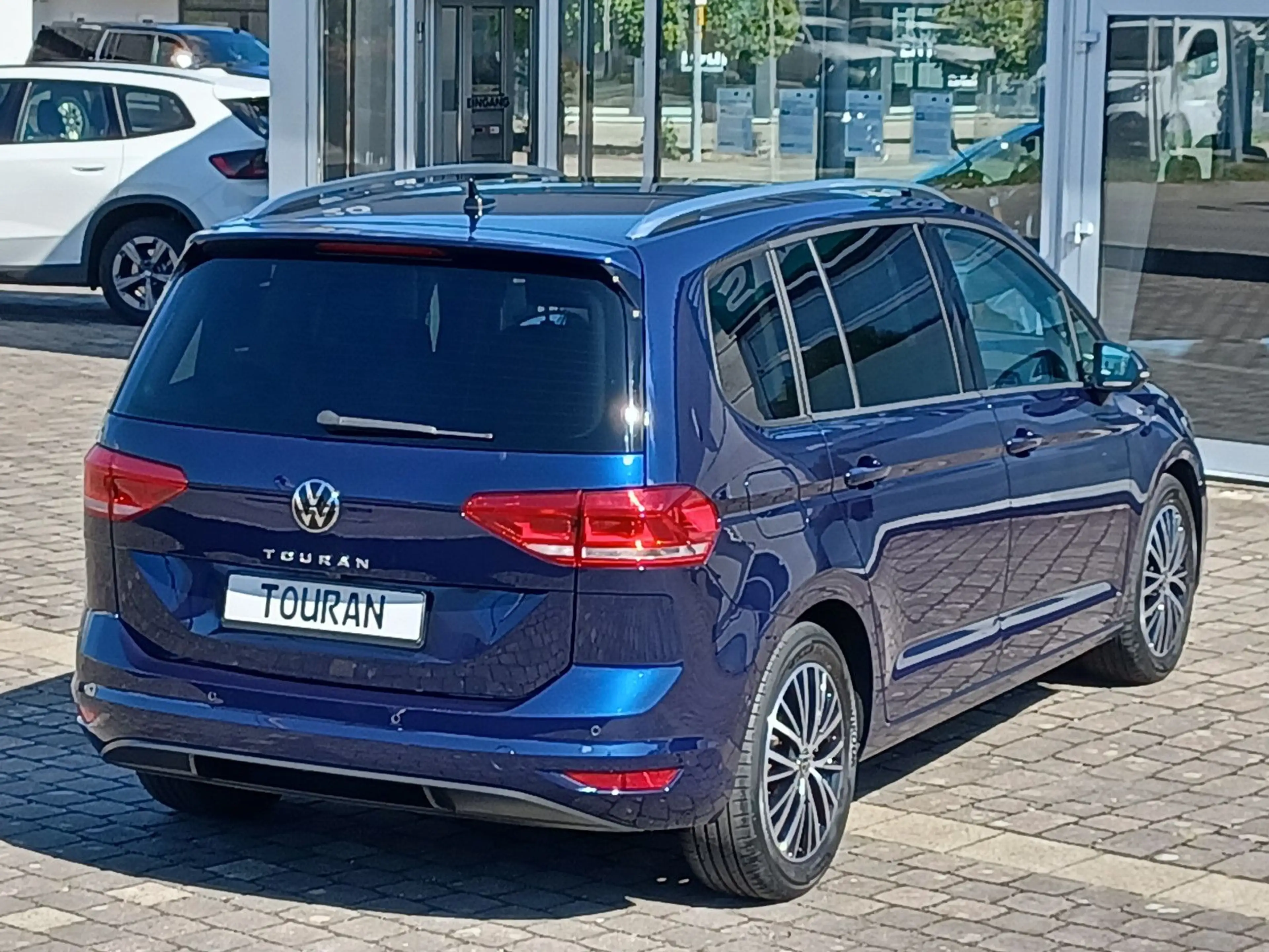 Volkswagen Touran Comfortline 7Sitz ACC DC-Pro Kgo AHK Sthz — photo 3