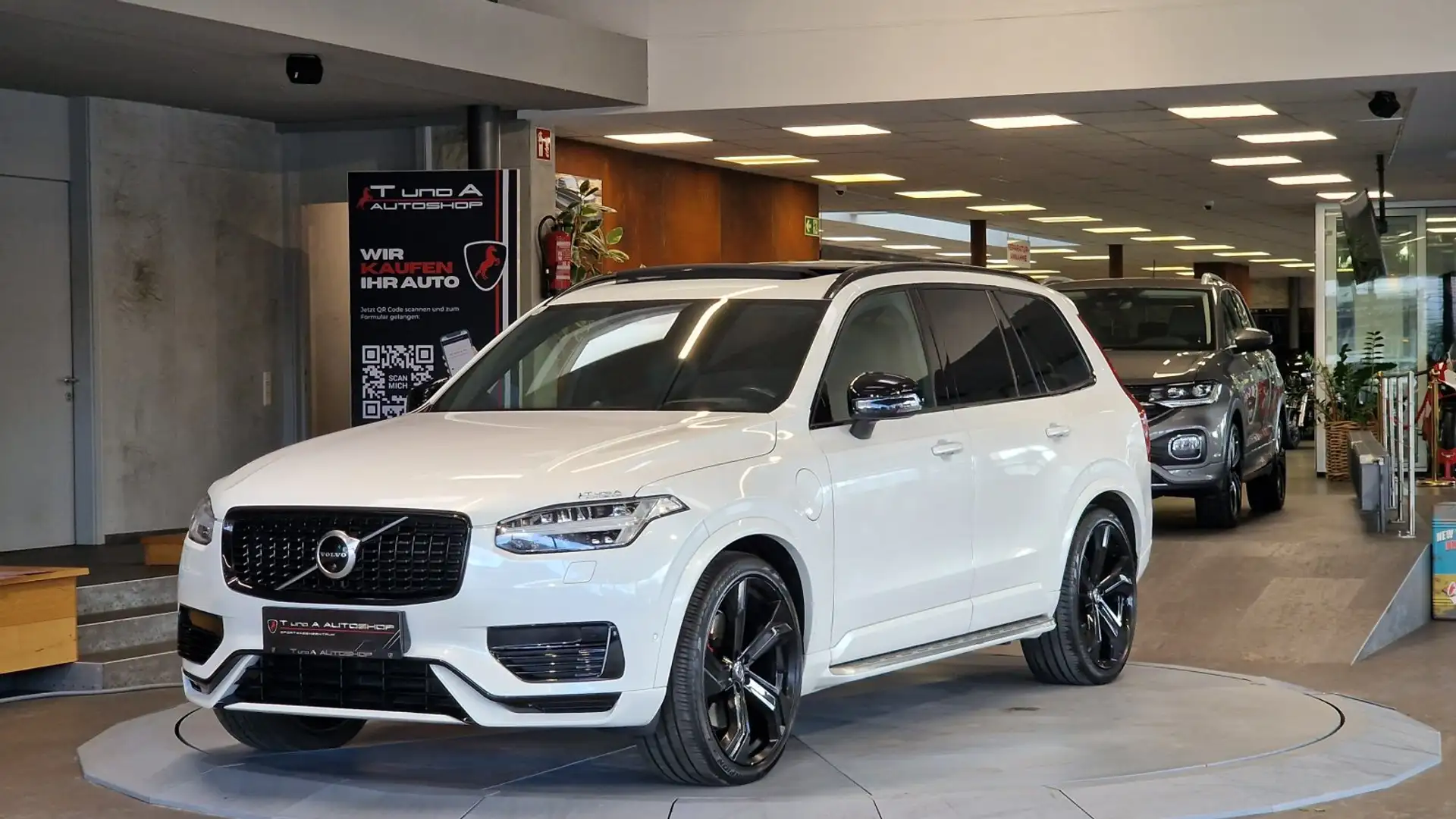 Volvo XC90 XC90 T8 7-Sitzer AWD PHEV R-Design Geartronic *AHK Weiß - 1