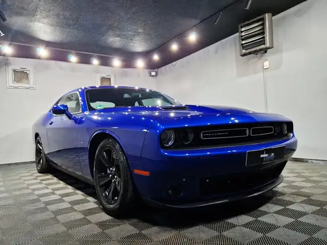 Dodge Challenger view 2