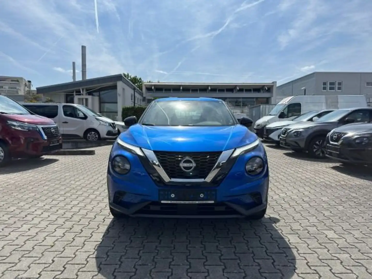 Nissan Juke 1.0 DIG-T Acenta Nissan Connect Bleu - 2