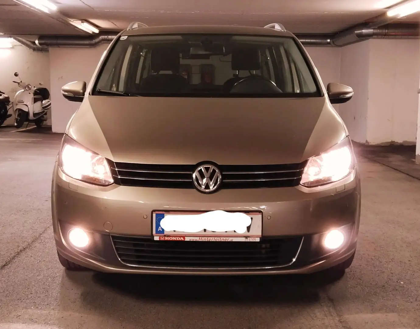 Volkswagen Touran Touran Comfortline 1,6 BMT TDI DPF DSG Comfortline Gold - 1