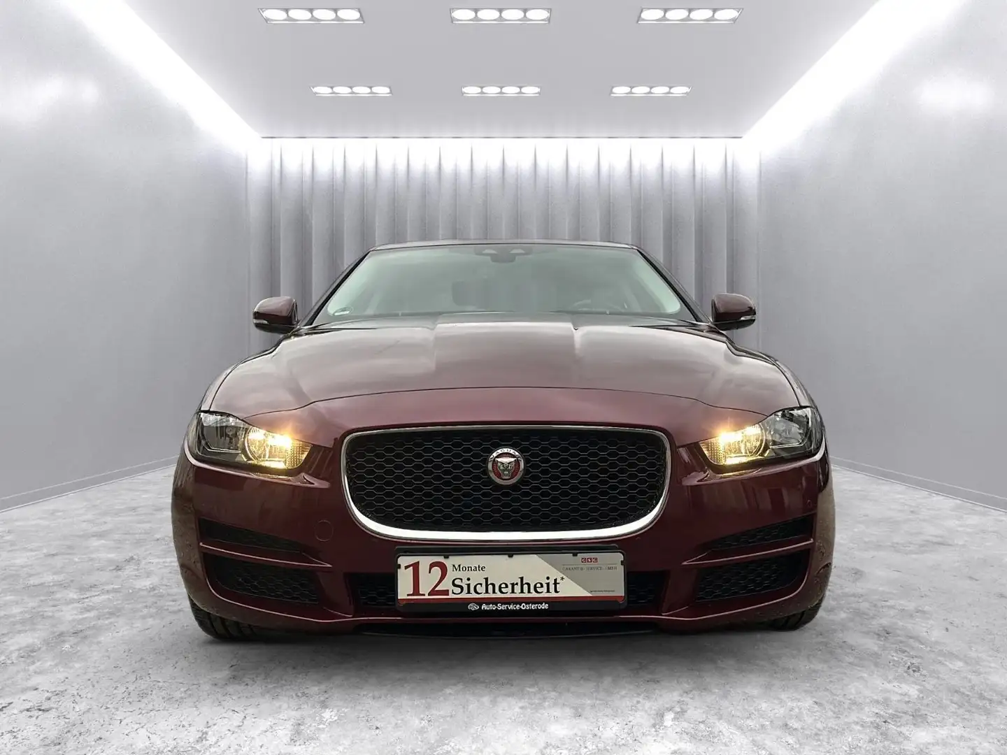 Jaguar XE Prestige *2.Hand/Navi/Spur/8-fach* Rot - 2