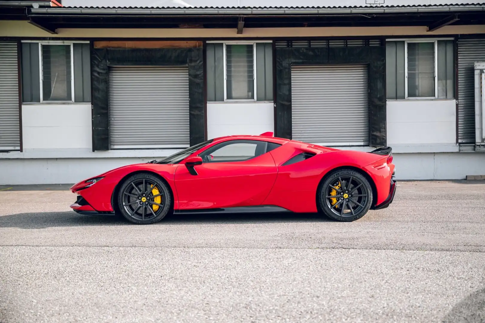 Ferrari SF90 Stradale Assetto Fiorano*Carbon Wheels*full Червоний - 2