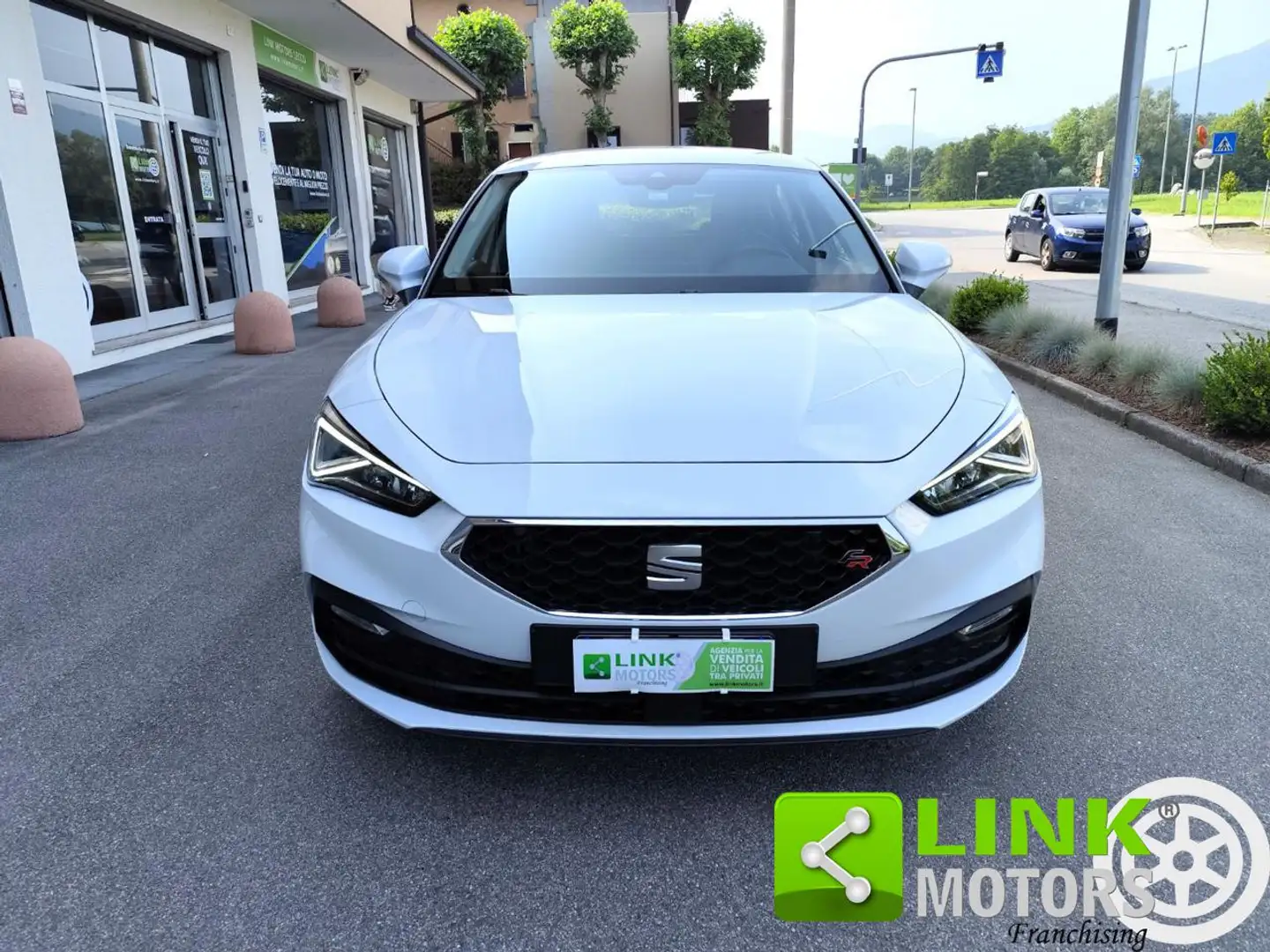 SEAT Leon 2.0 TDI 150 CV DSG Business GARANZIA CASA INCL. Bianco - 2