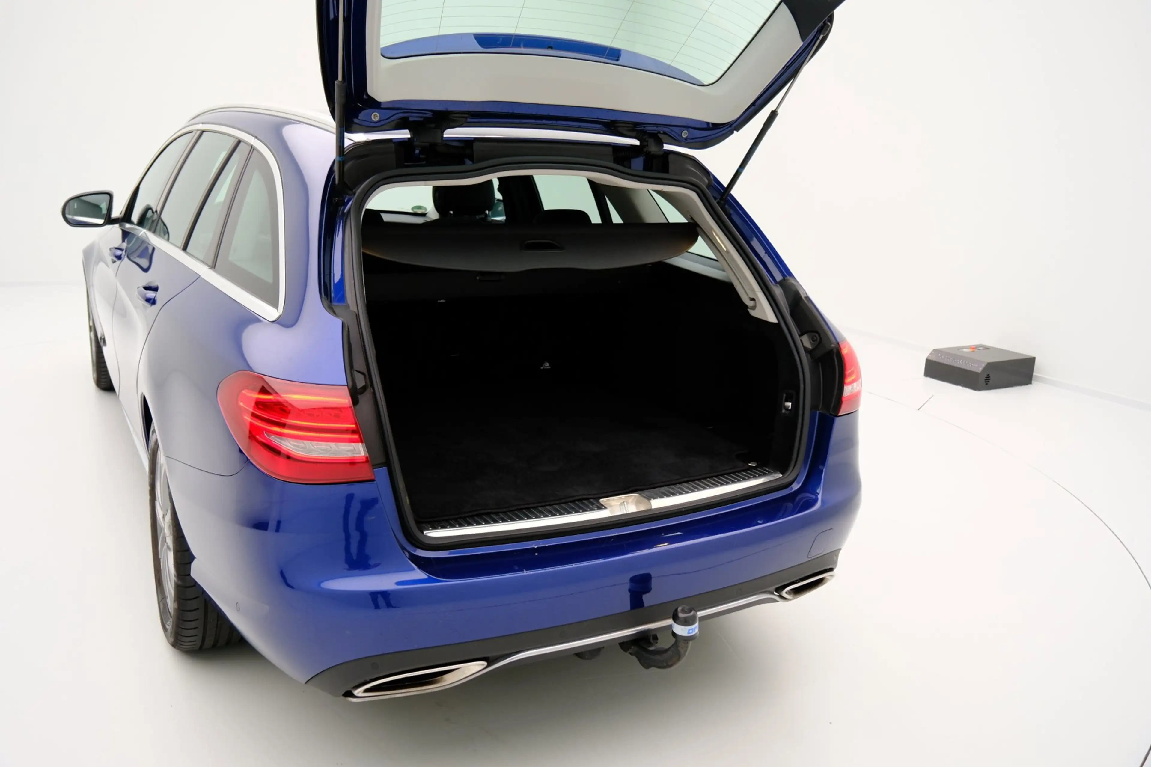 Mercedes-Benz C 180 Estate Premium Plus Aut. Pano|Half Leder|Cam|LMV|N — photo 10