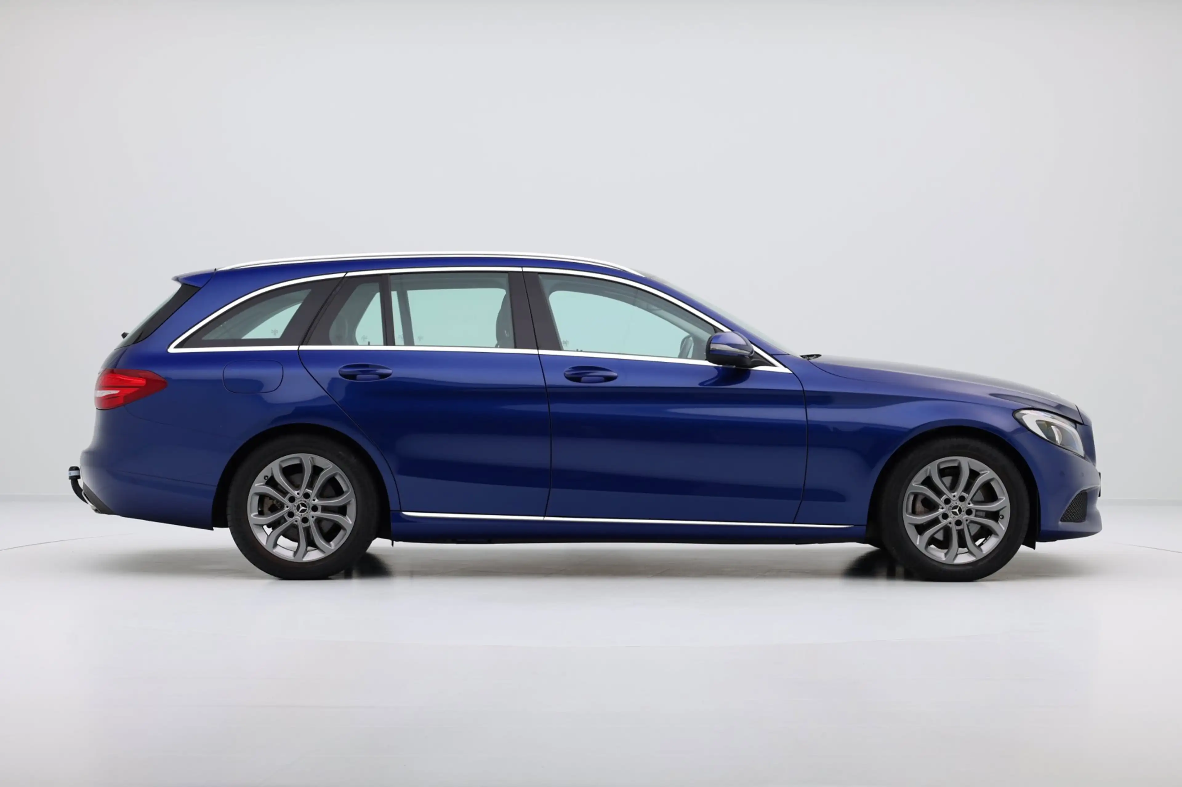 Mercedes-Benz C 180 Estate Premium Plus Aut. Pano|Half Leder|Cam|LMV|N — photo 40