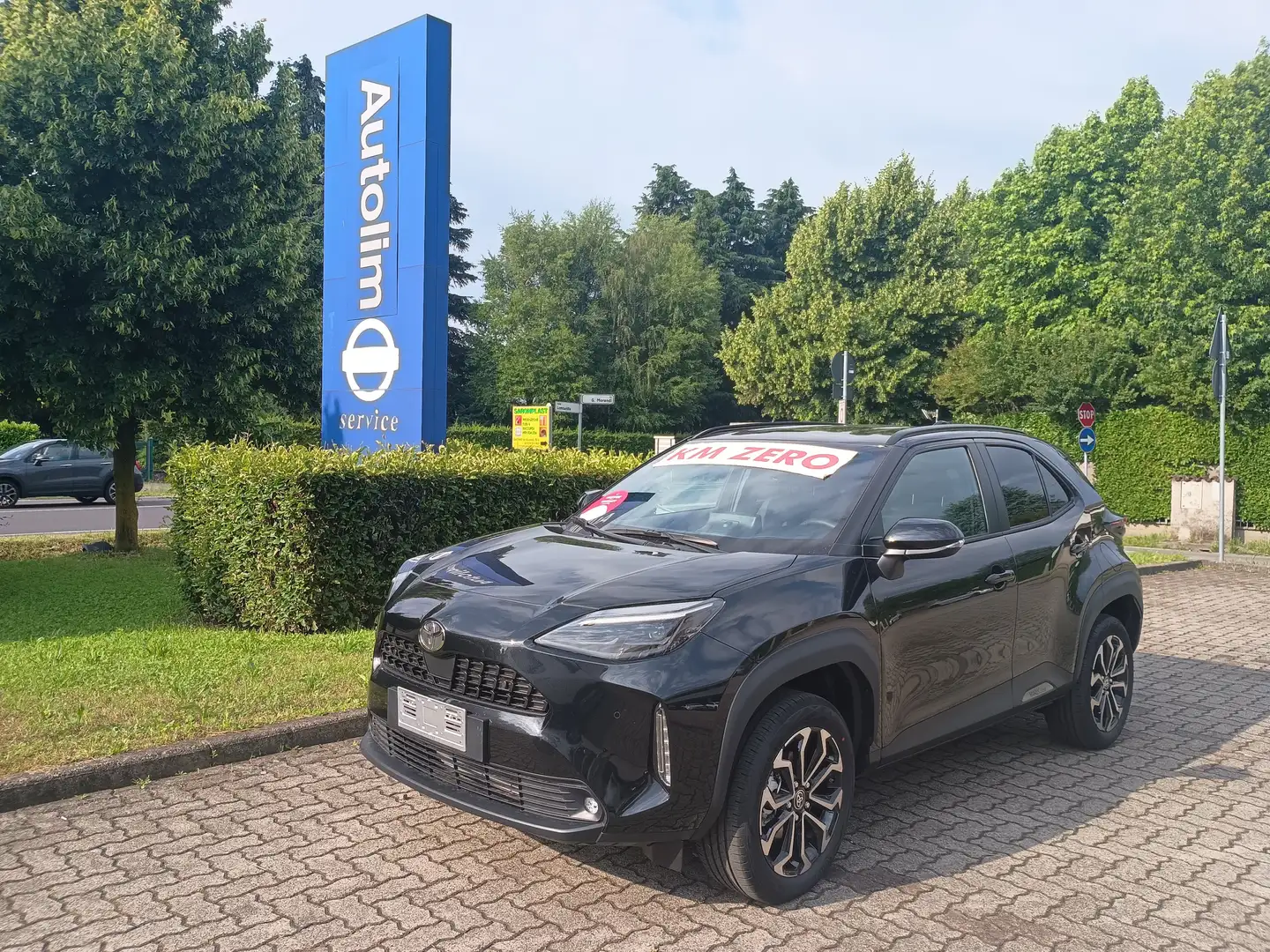 Toyota Yaris Cross 1.5h Trend  115cv e-cvt NO VINCOLI FINNANZIAMENTO Nero - 1