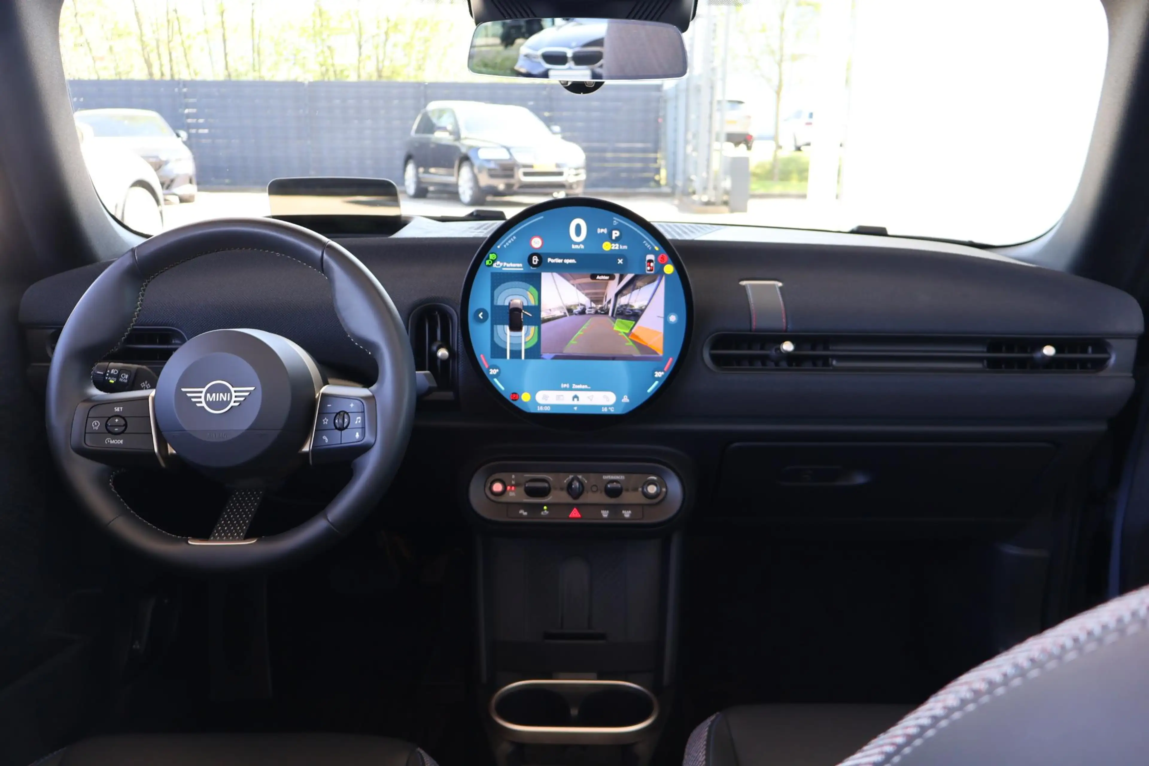 MINI Cooper C Cabrio | Pakket M | Head-Up Display | Stoel- en Stuurverw — photo 10