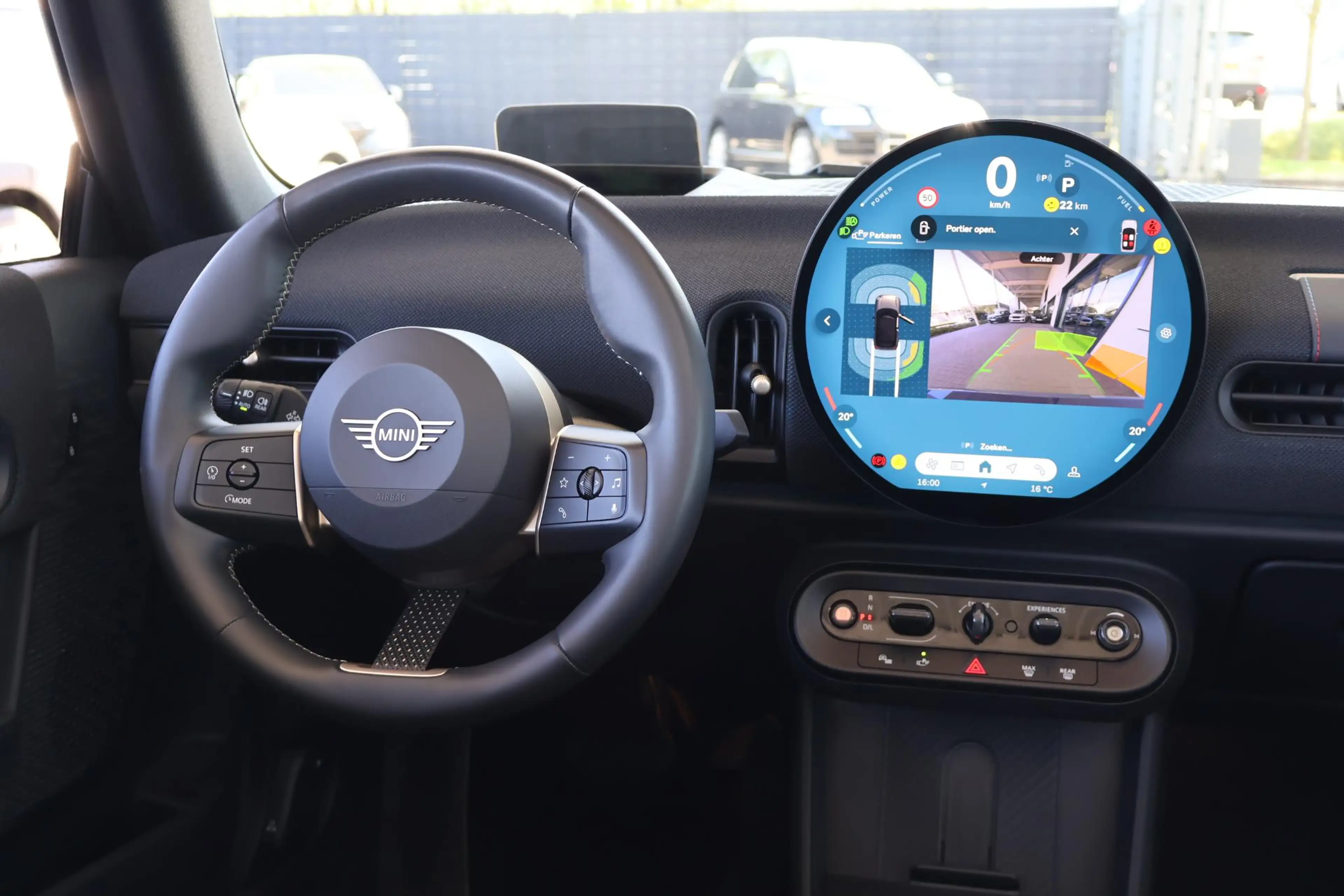 MINI Cooper C Cabrio | Pakket M | Head-Up Display | Stoel- en Stuurverw — photo 11