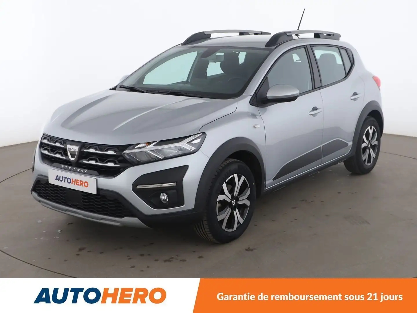 Dacia Sandero Stepway 1.0 TCe Confort Gris - 1