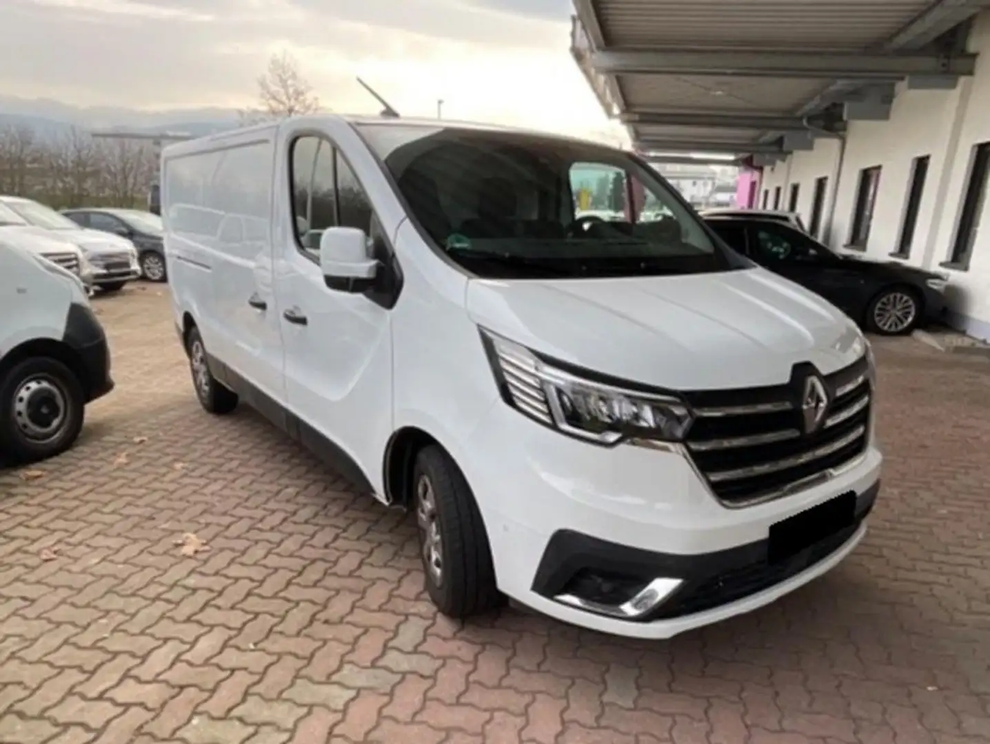 Renault Trafic 2.0 dCi 150 L2H1 3,0t LED Cam White - 2