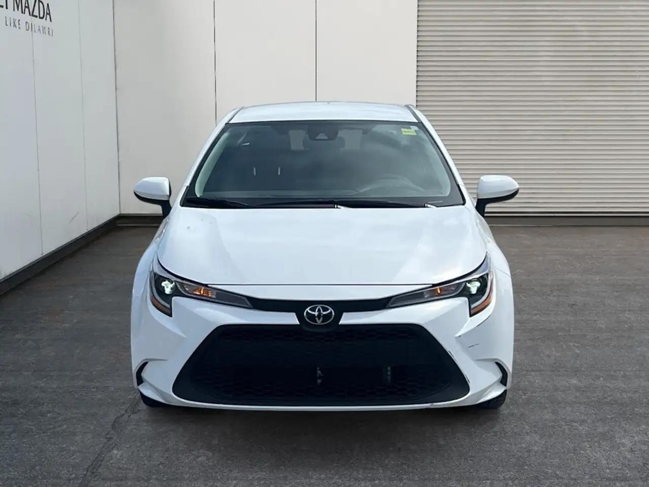 Toyota Corolla снимка Toyota Corolla