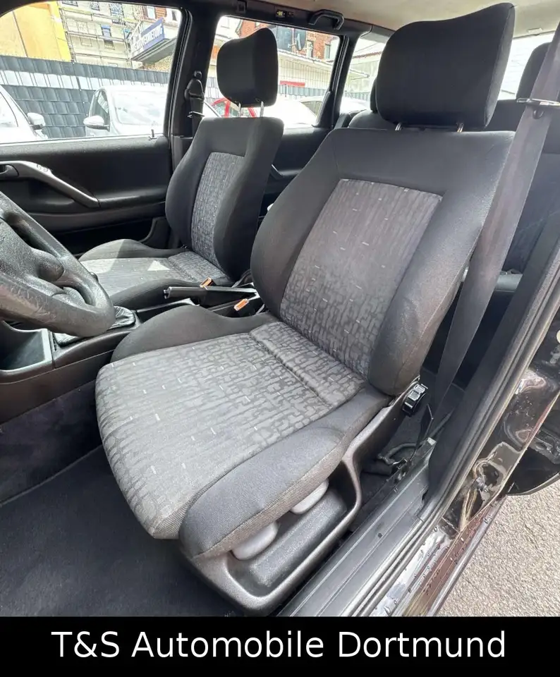 Volkswagen Passat B3 1.6 Kombi ( Tüv H-Zulassung Neu ) -K, foto 12