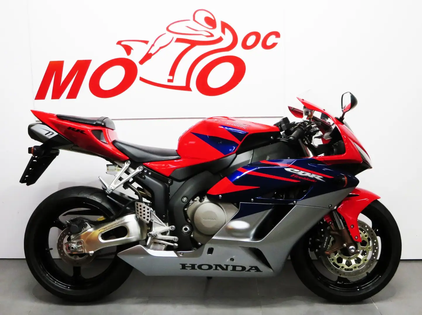 Honda CBR 1000 RR ***MOTODOC.BE*** Rood - 1