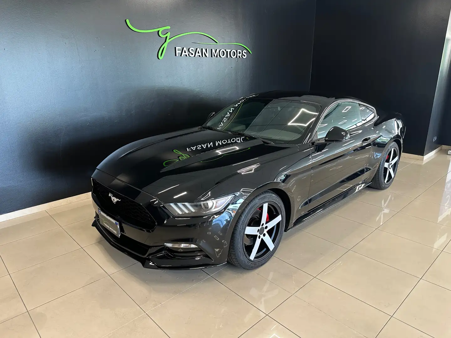 Ford Mustang Mustang 3.7 V6 Coupé Nero - 1