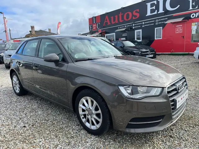 Audi A3 Sportback 1.6TDI Ambiente 105