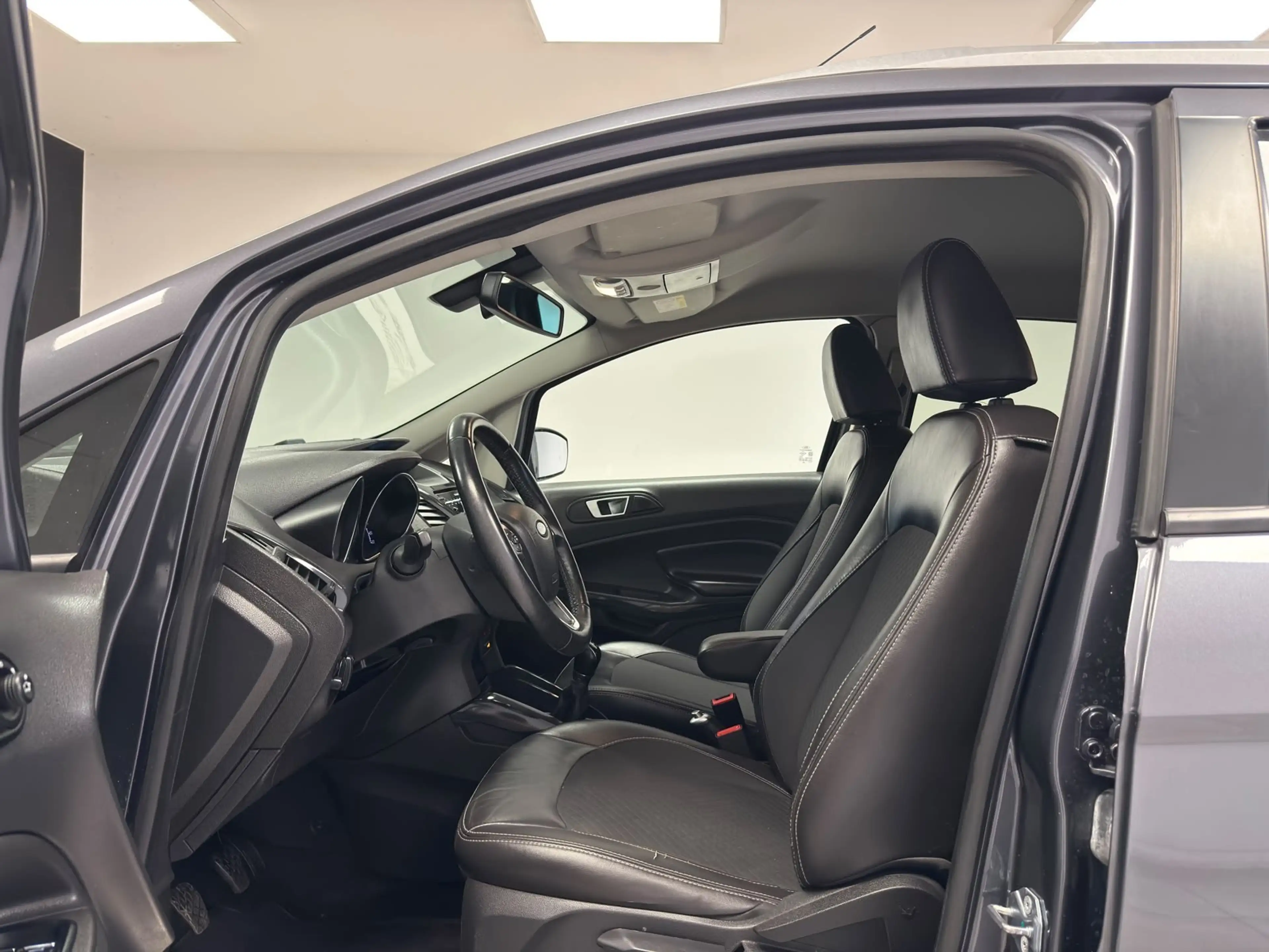 Ford EcoSport 1.0 EcoBoost 4x2 Titanium S *GPS*GARANTIE 12 MOIS** — photo 11