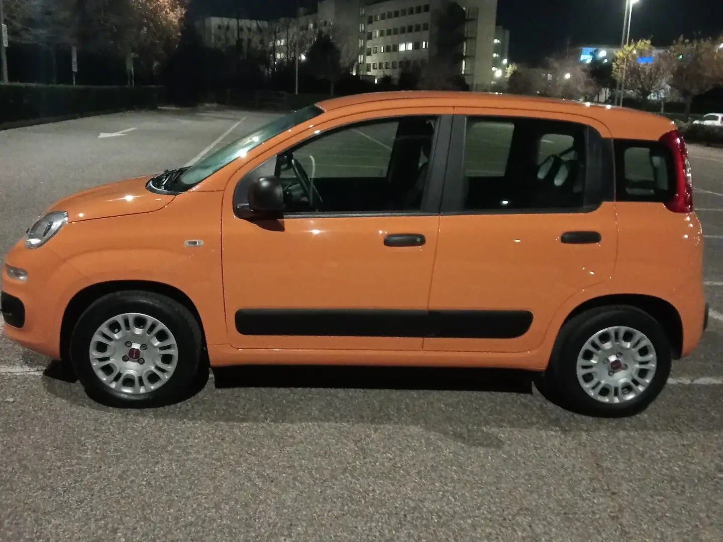 Fiat Panda 0.9 t.air t. Easy s&s 85cv Arancione - 1