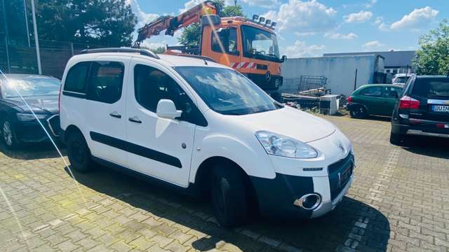 Imagine Peugeot Partner Tepee BlueHDi 120 Stop