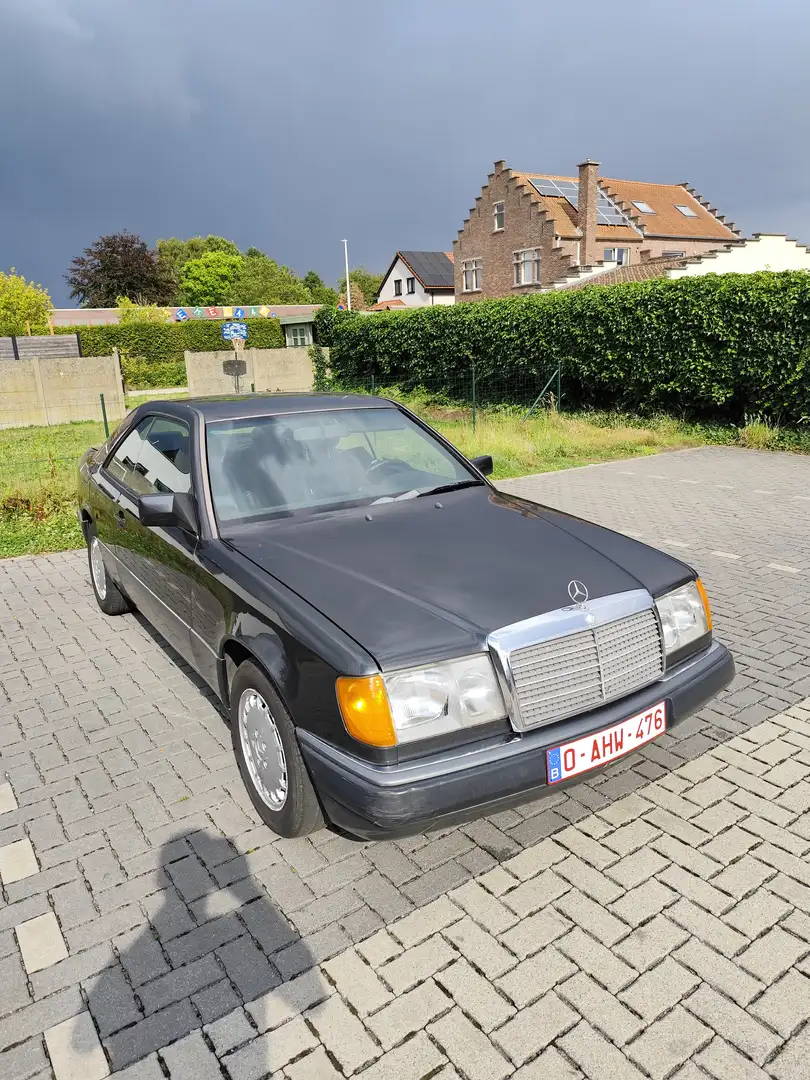 Mercedes-Benz CE 230 Schwarz - 2