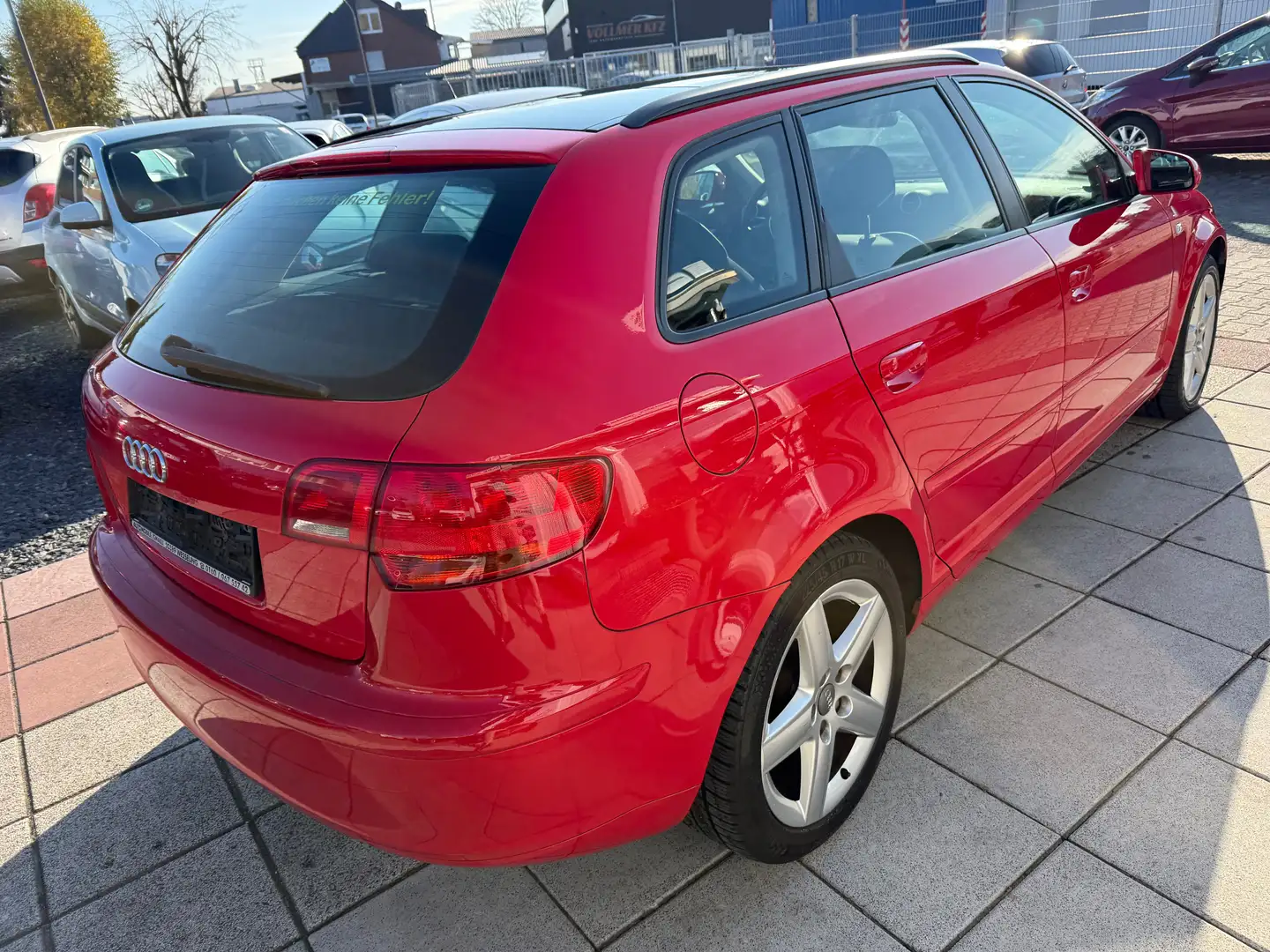 Audi A3 2.0 TDI Ambition (103kW) Rot - 2