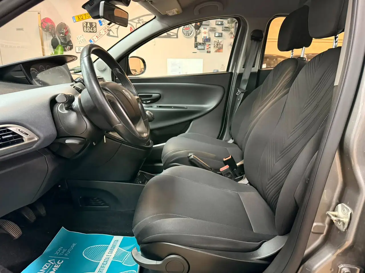 Lancia Ypsilon 2023 — фото 7